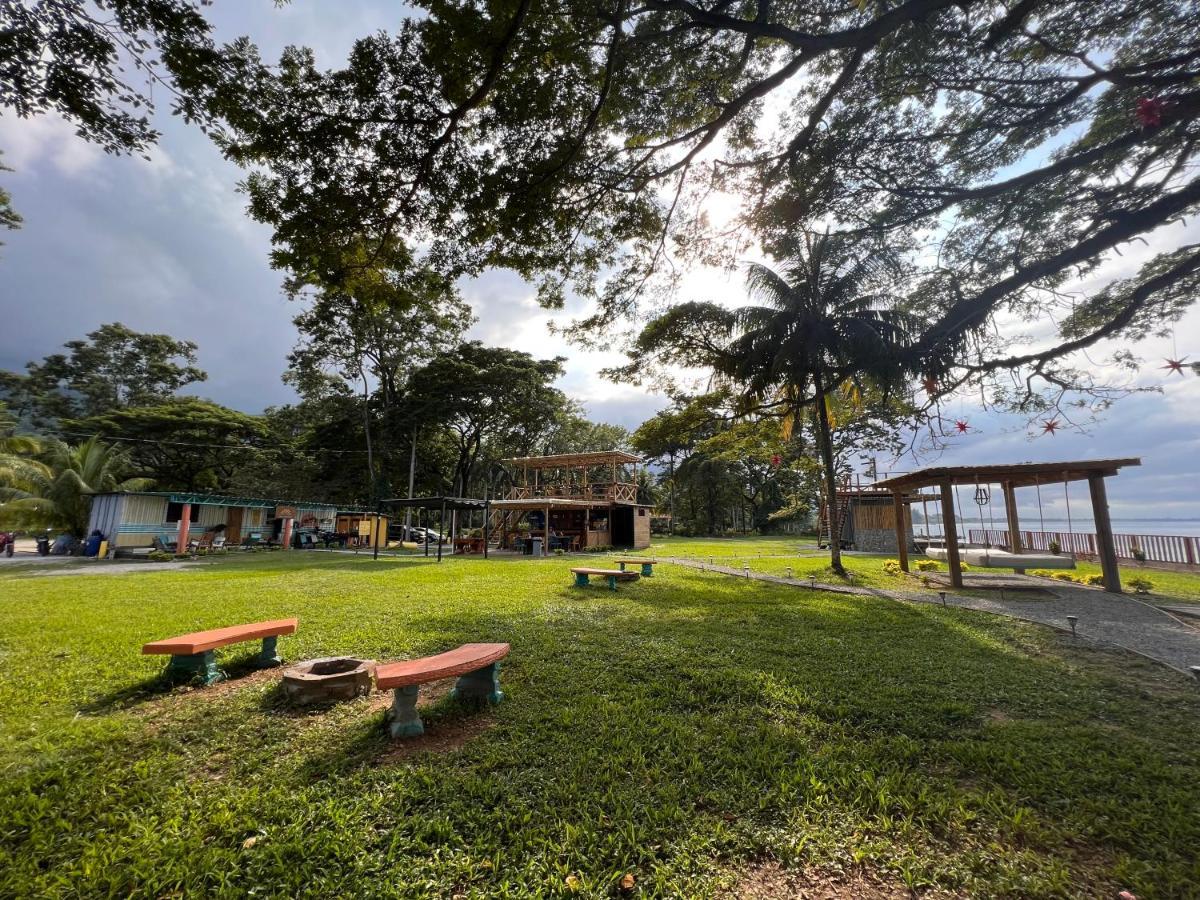 Sunset Hut Hostel اوموا المظهر الخارجي الصورة