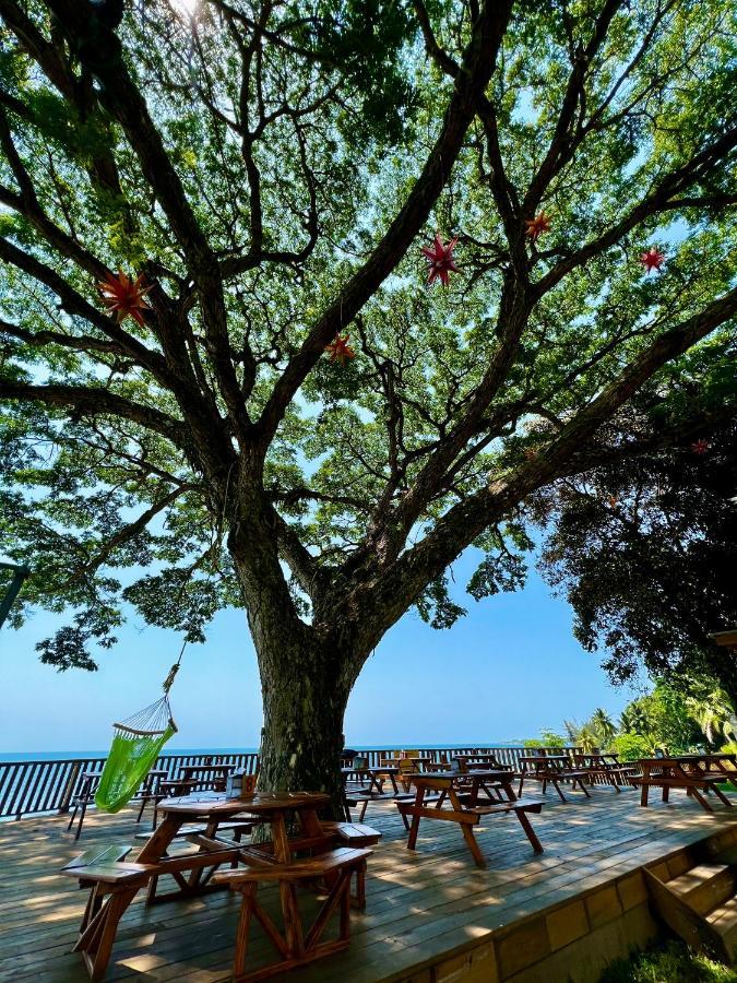 Sunset Hut Hostel اوموا المظهر الخارجي الصورة
