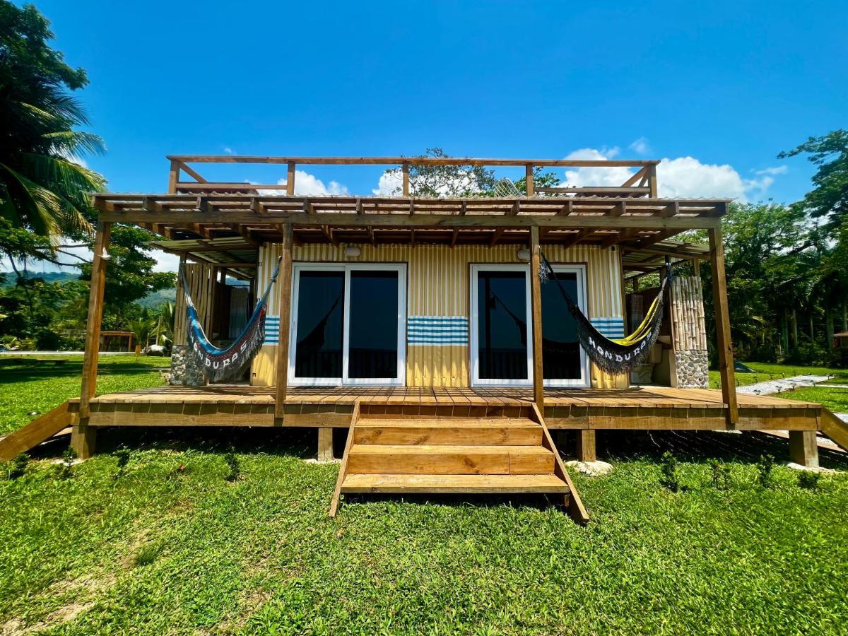 Sunset Hut Hostel اوموا المظهر الخارجي الصورة